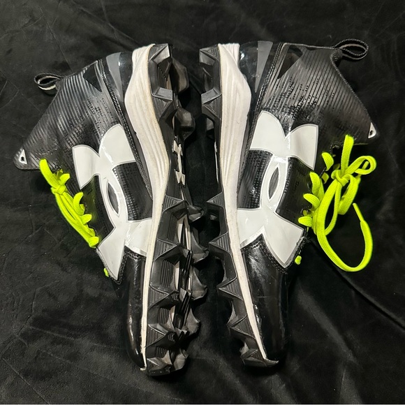 Under Armour Mens Football Cleats, US11 - Picture 6 of 6